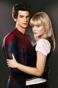 Andrew-Garfield-Emma-Stone-Spider-Man-2-300x451